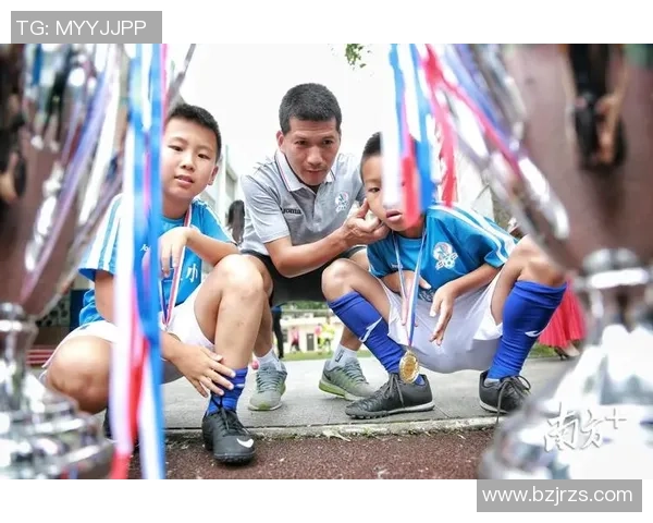 张宇聪足球之路：从青涩少年到职业球员的成长历程与梦想追逐